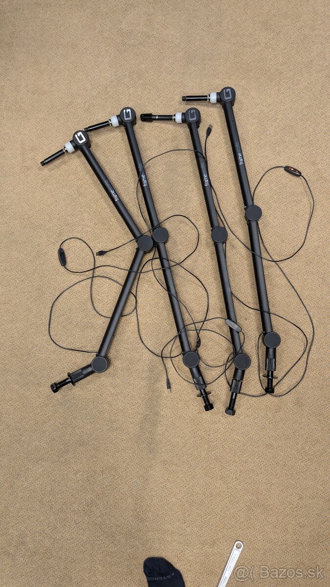 Rameno/stojan na mikrofón Gator frameworks LED - 3