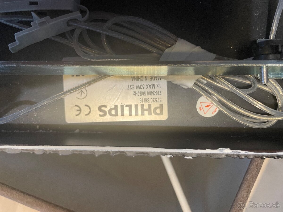 Predam stropne svetlo Philips s tienidlom - 3