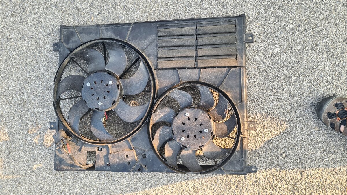 Ventilator chladenia Alhambra ll Sharan 7N0 - 3