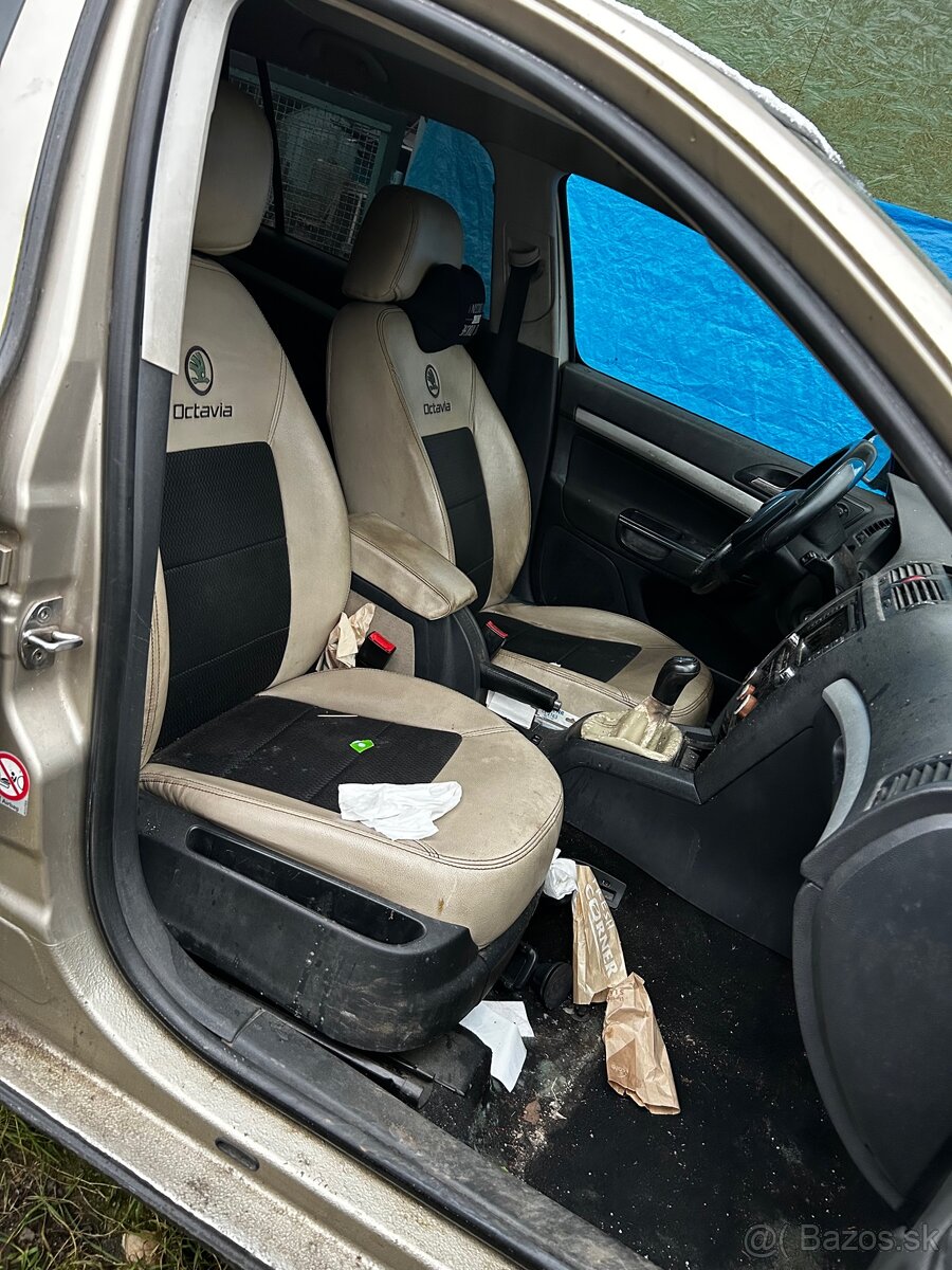ROZPREDAM Škodu Octaviu 2 - 3