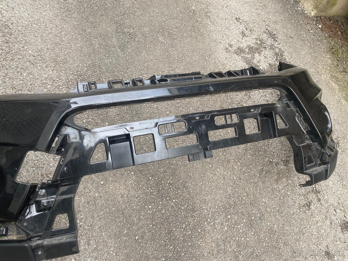 Suzuki Vitara III lift 18- predny naraznik - 3