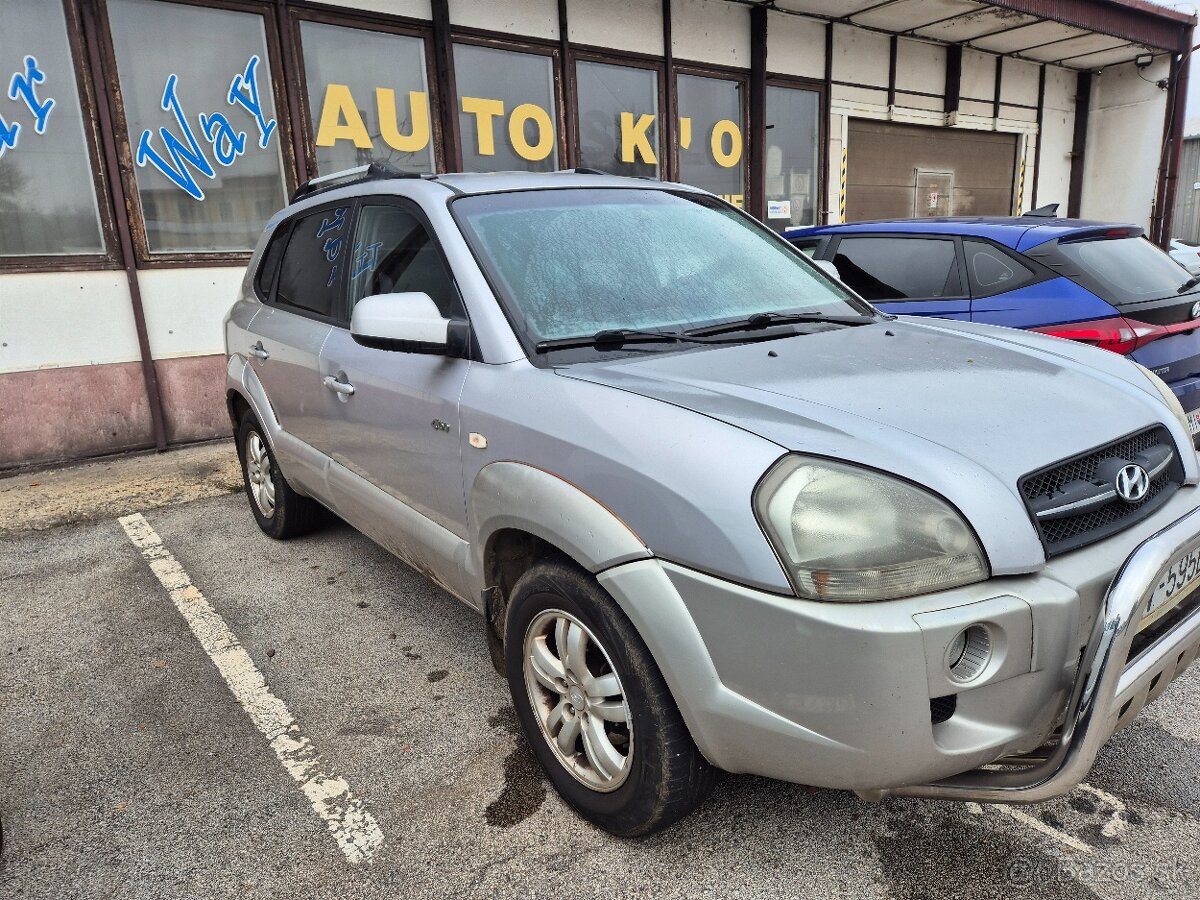 Na náhradné diely predám HYUNDAI TUCSON - ZNÍŽENÁ CENA - 3
