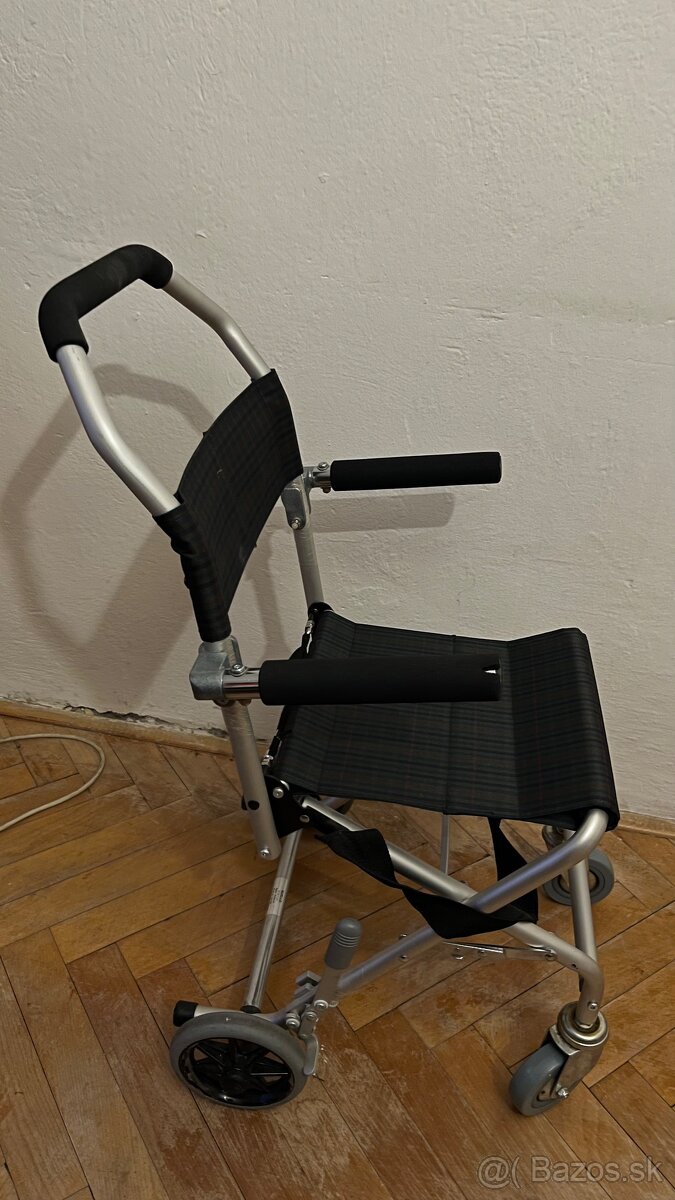 Transportná stolička na kolieskach - 3