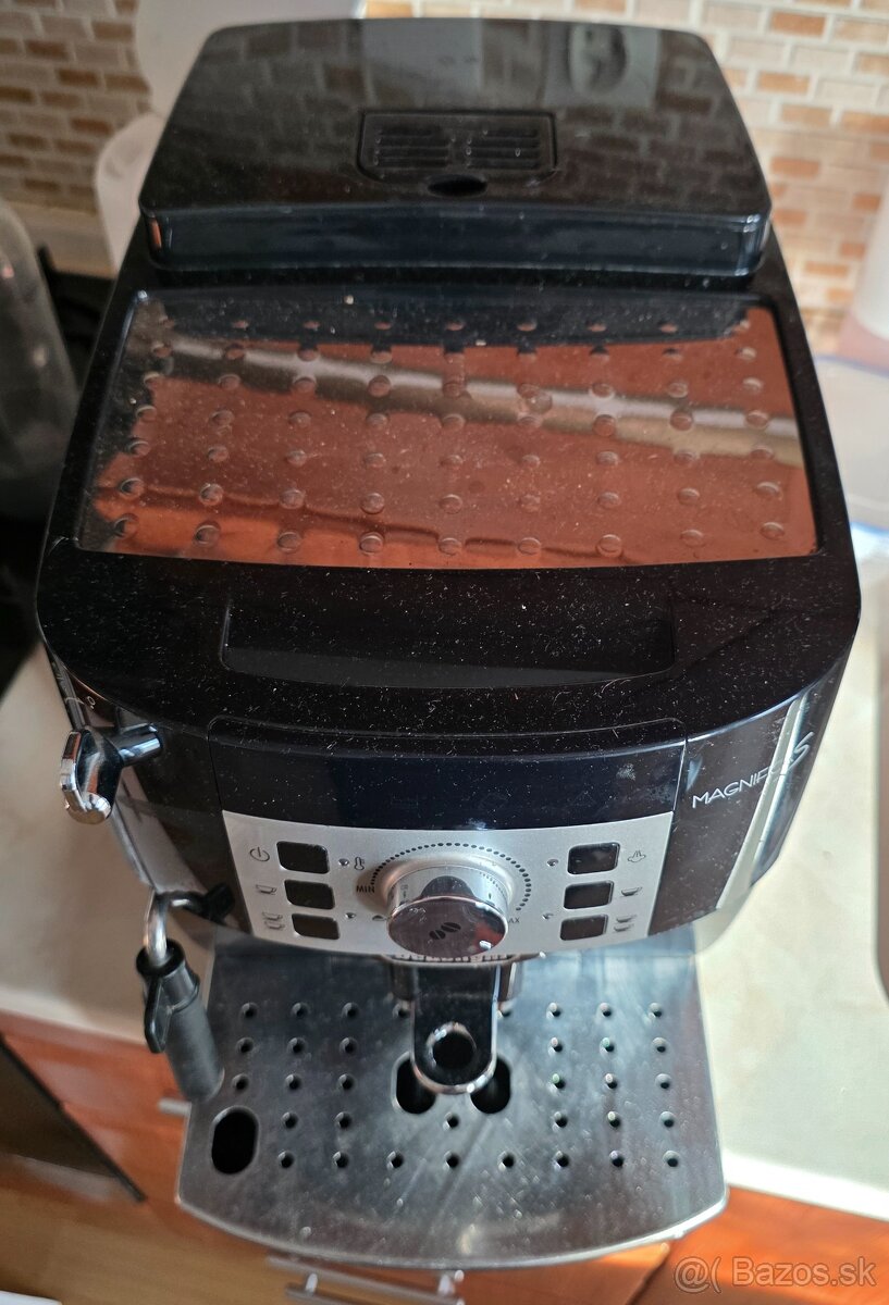 Delonghi Magnifica S - 3