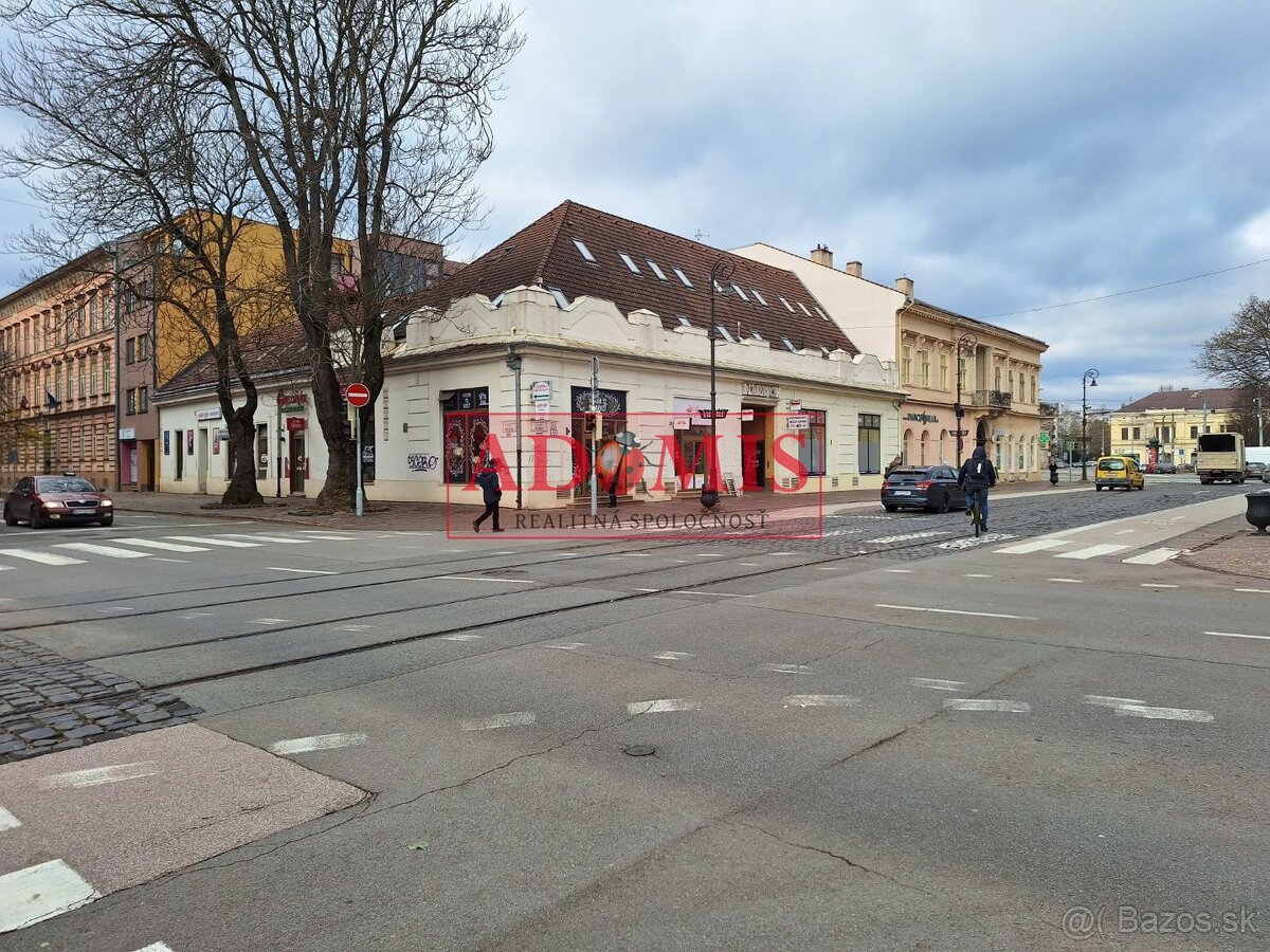 na predaj atraktívny komerčný priestor Hlavná ulica 81 m², bl – pohled 3
