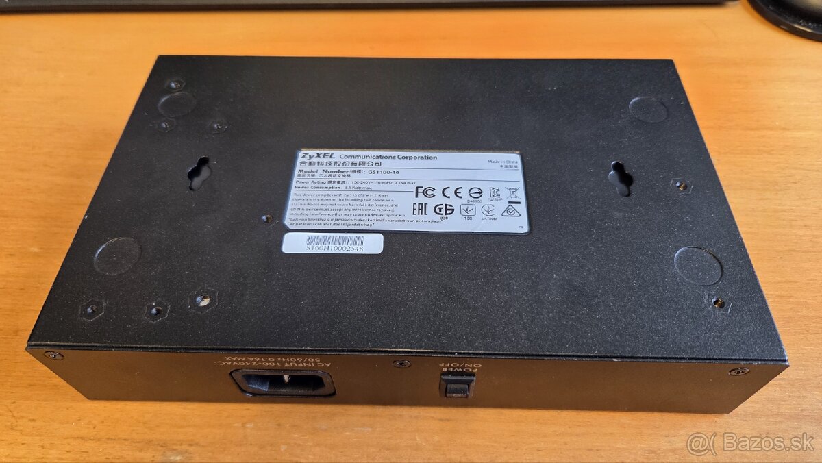 Switch ZyXEL GS1100-16, 16-port 10/100/1000Mbps Gigabit - 3