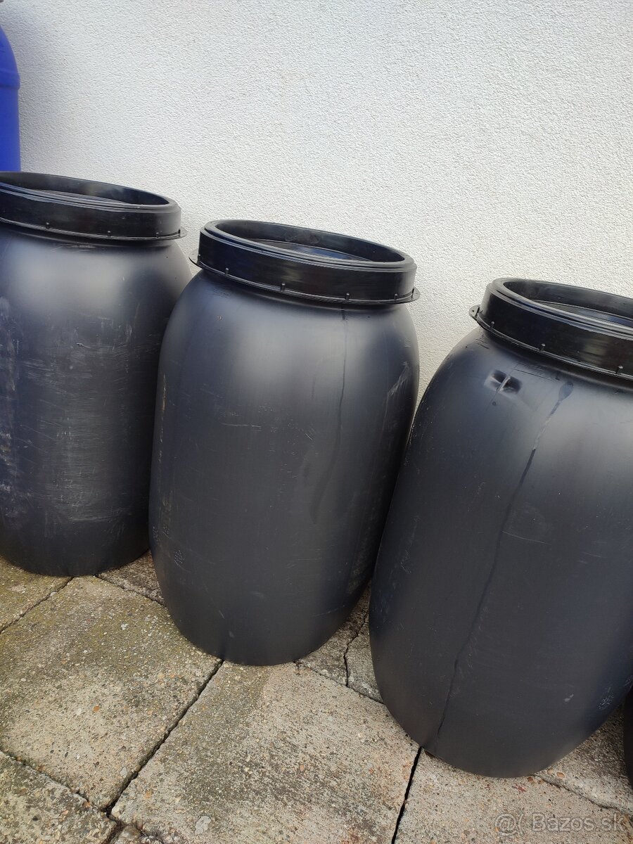 Plastové sudy 150l a 220l - 3