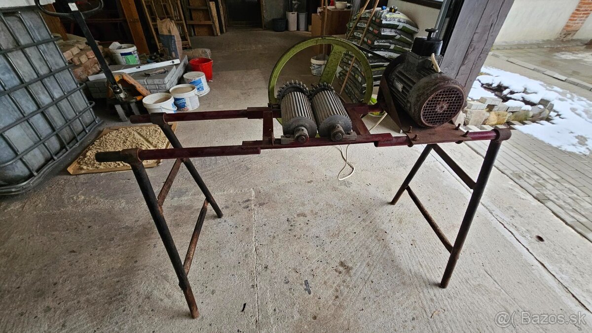 predám elektrický mlynček na hrozno - 3