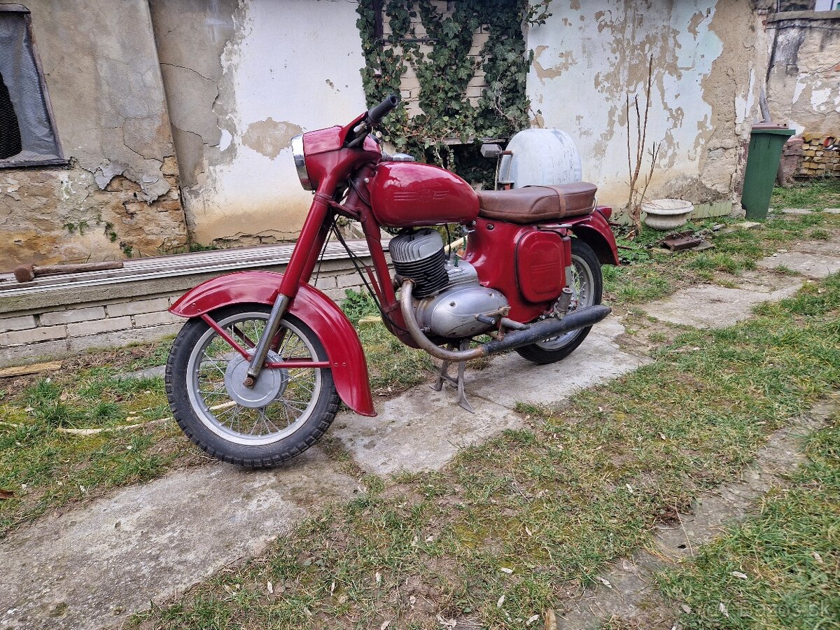 Jawa 250 typ 559 rv 67 platne doklady biele spz - 3