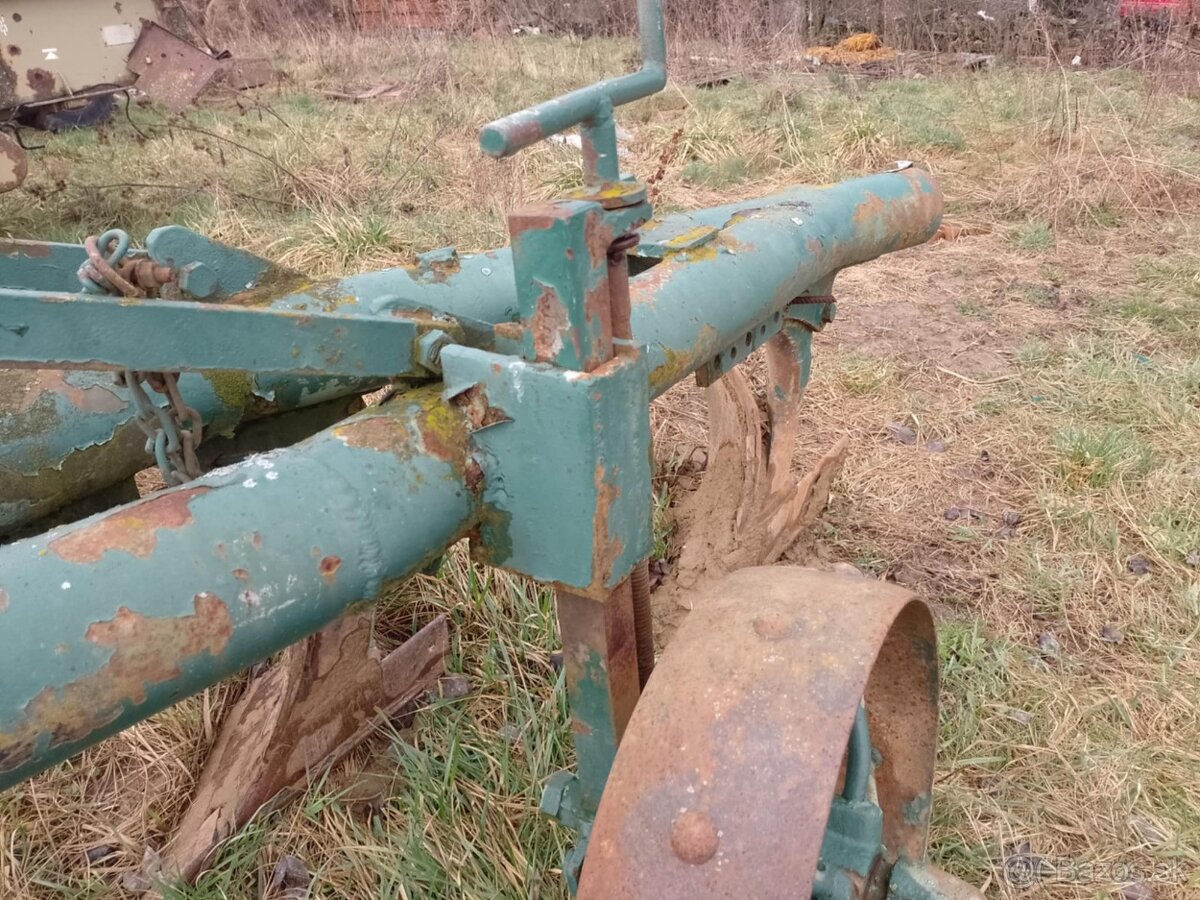 Predam rolnicke pluhy - 3