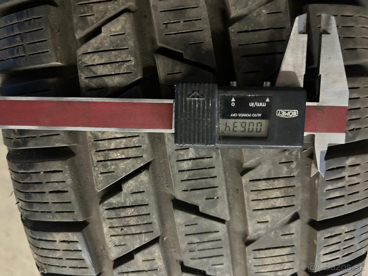 Zimné pneu Pirelli 235/65R 17 - 2 ks - 3