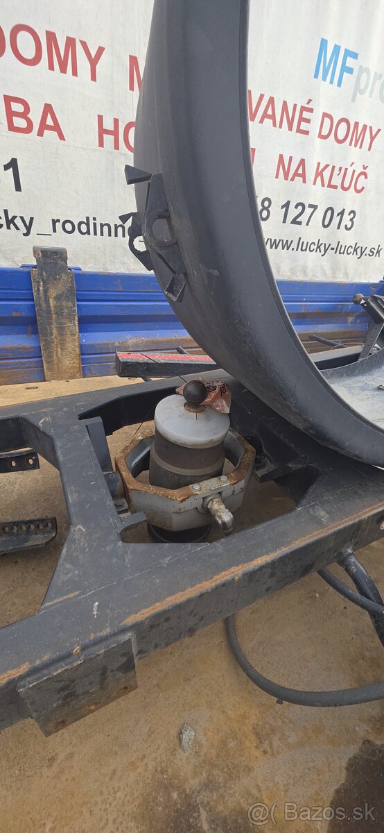 Predám Korbu- trojstrany sklapač - 3