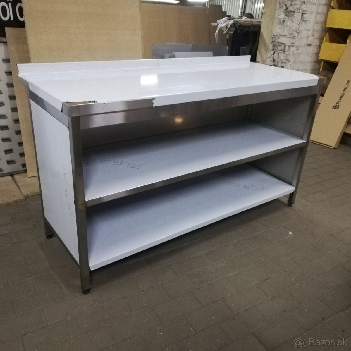 NEREZOVY PRACOVNY STÔL, S 2 POLICAMI - 3