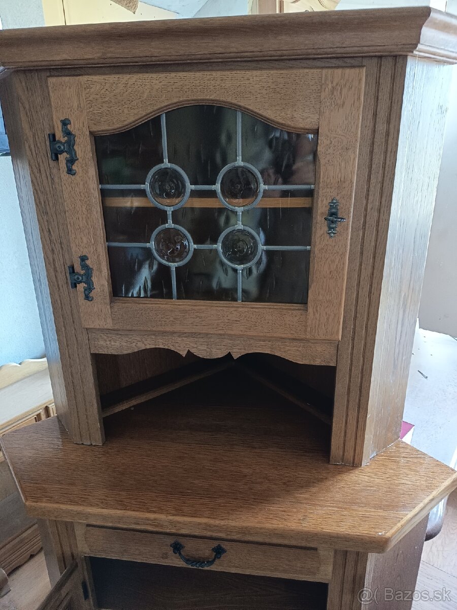 Rohová skrinka - 3
