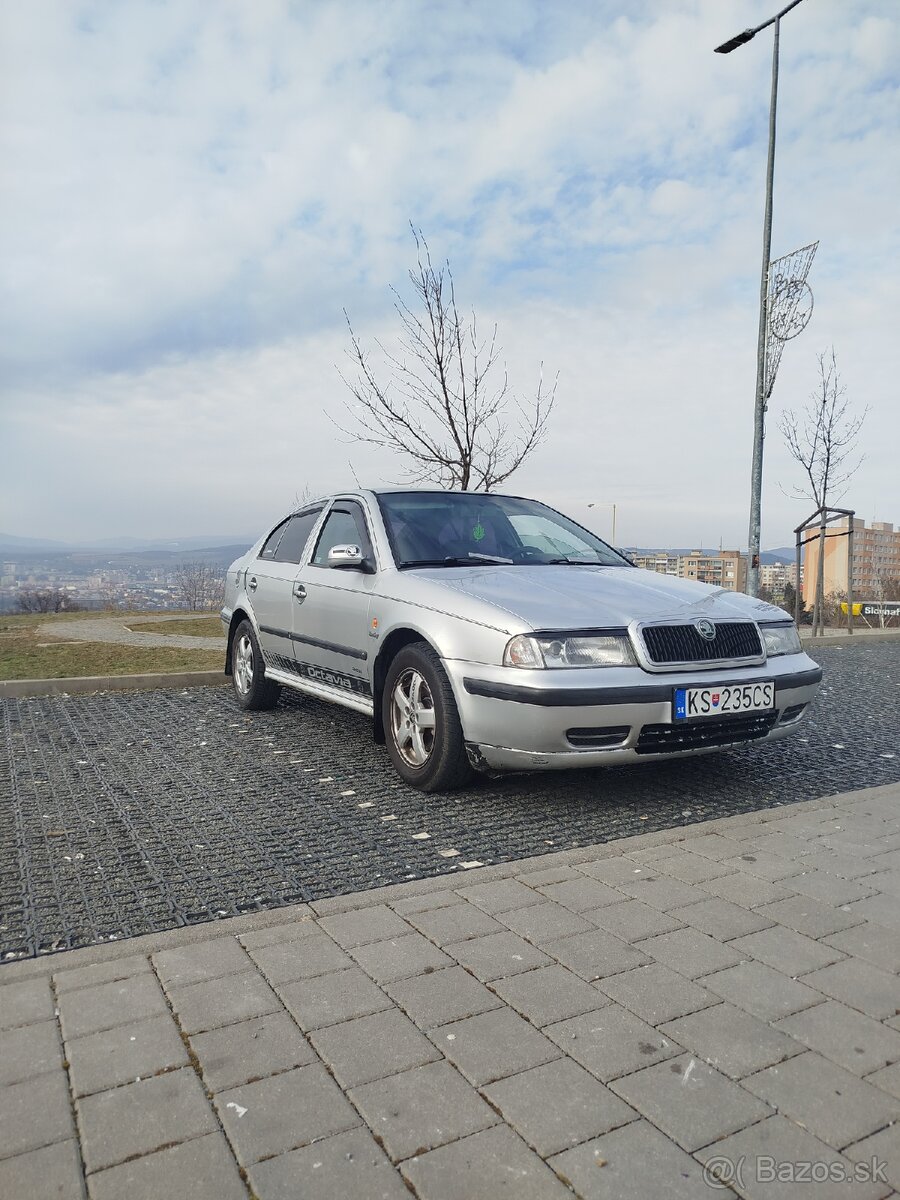 Škoda Octavia - 3