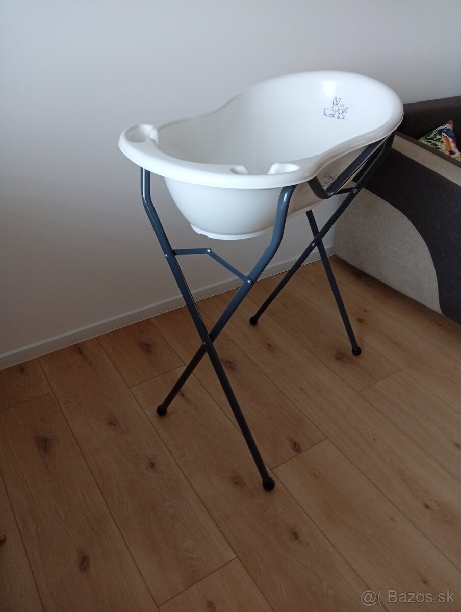 Skladací stojan pod vaničku pre deti - 3