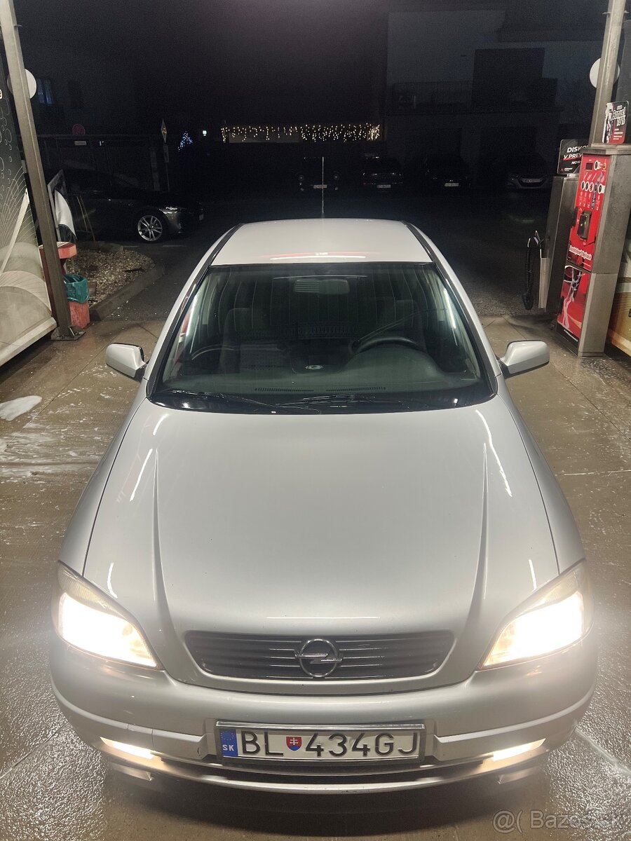 Opel Astra - 3