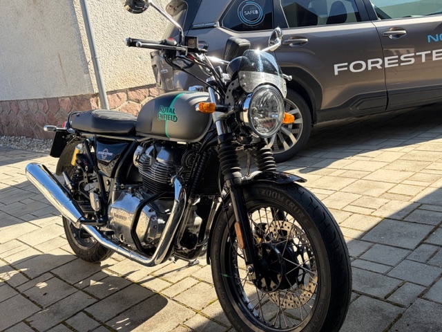 Royal Enfield Interceptor 650 Twin - 3