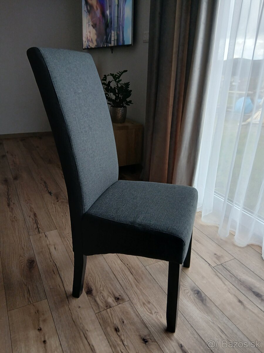 JEDALENSKÉ STOLIČKY BAKKELY - 3