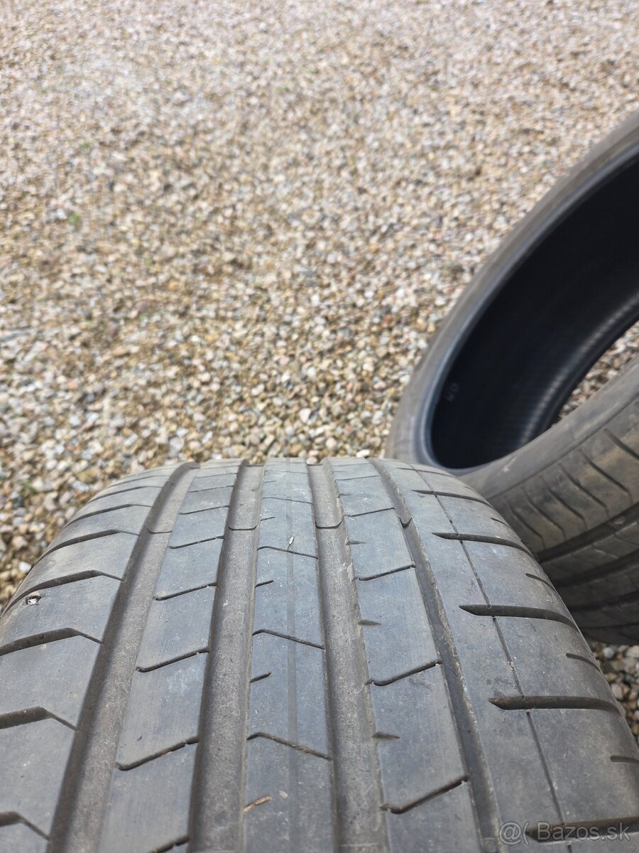 Pirelli Pzero 285/40 R21 109Y letné - 3