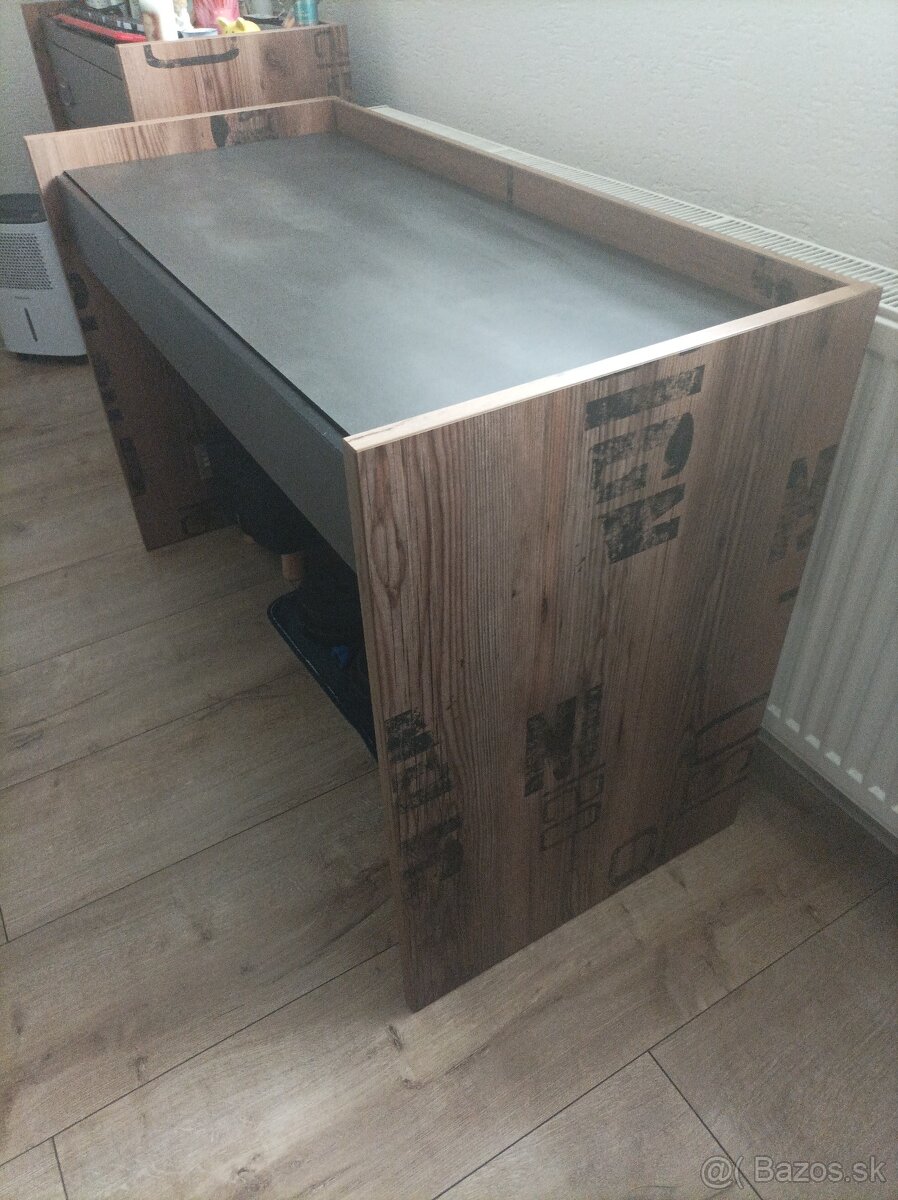 Písací stôl - 3