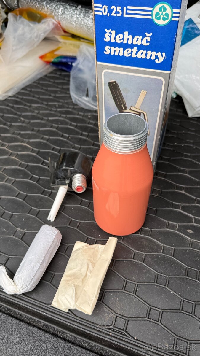 Predám retro nový šlahačkovač - 3