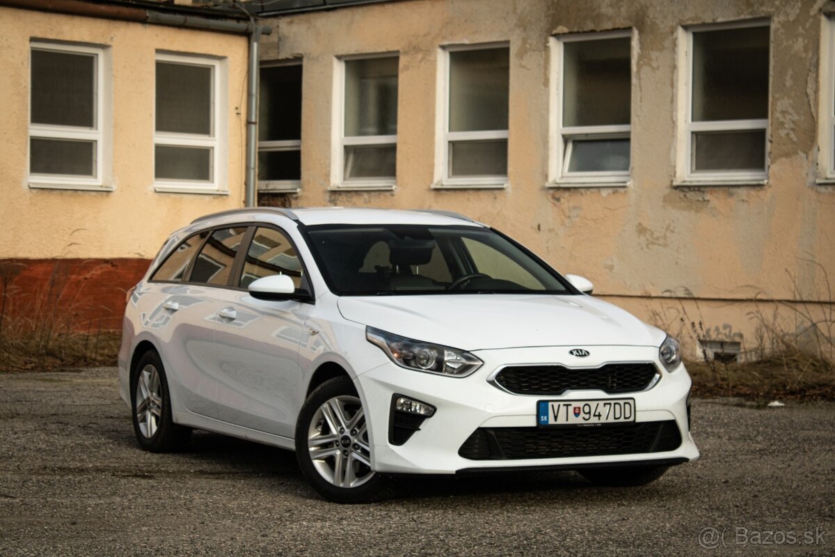 Kia Ceed SW 1.5 T-GDi Silver / V záruke do 03.2028 / - 3