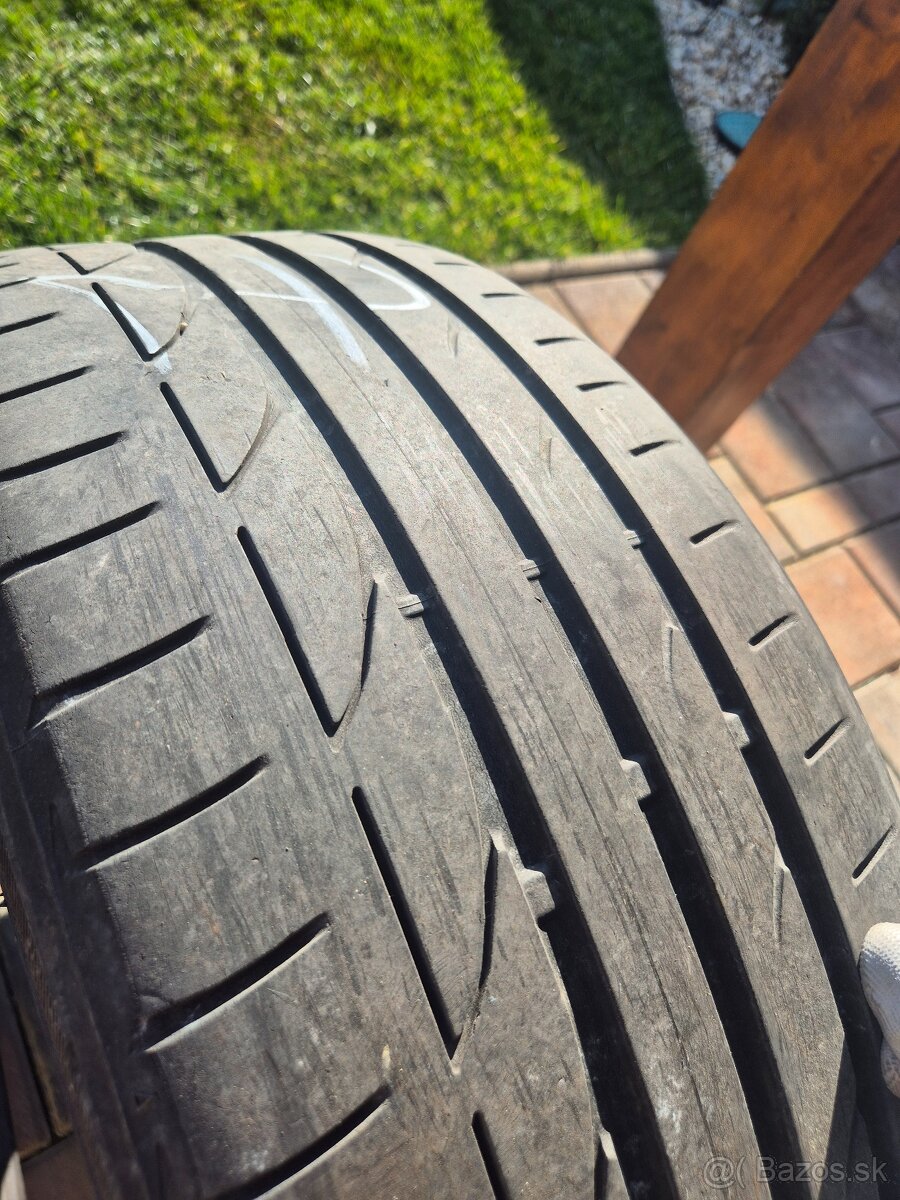 Bridgestone 245/40 r19 letné pneu - 3