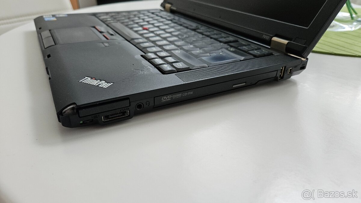 Thinkpad T410 + dokovacia stanica - 3