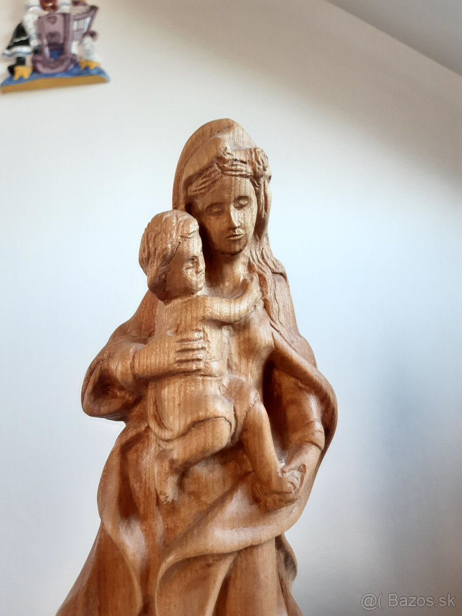 Drevená Madona s Ježiškom - 3