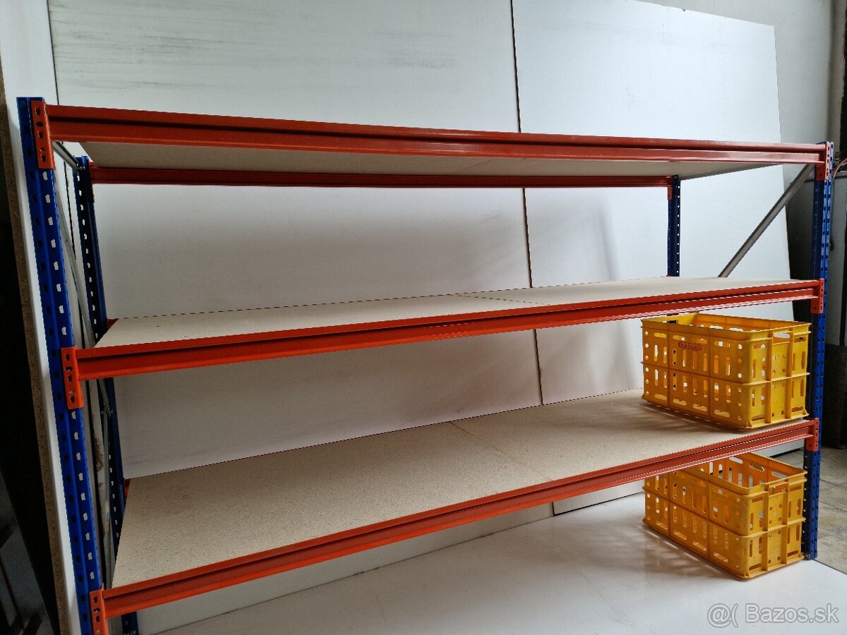 Priemyselný policovy regal. - 3