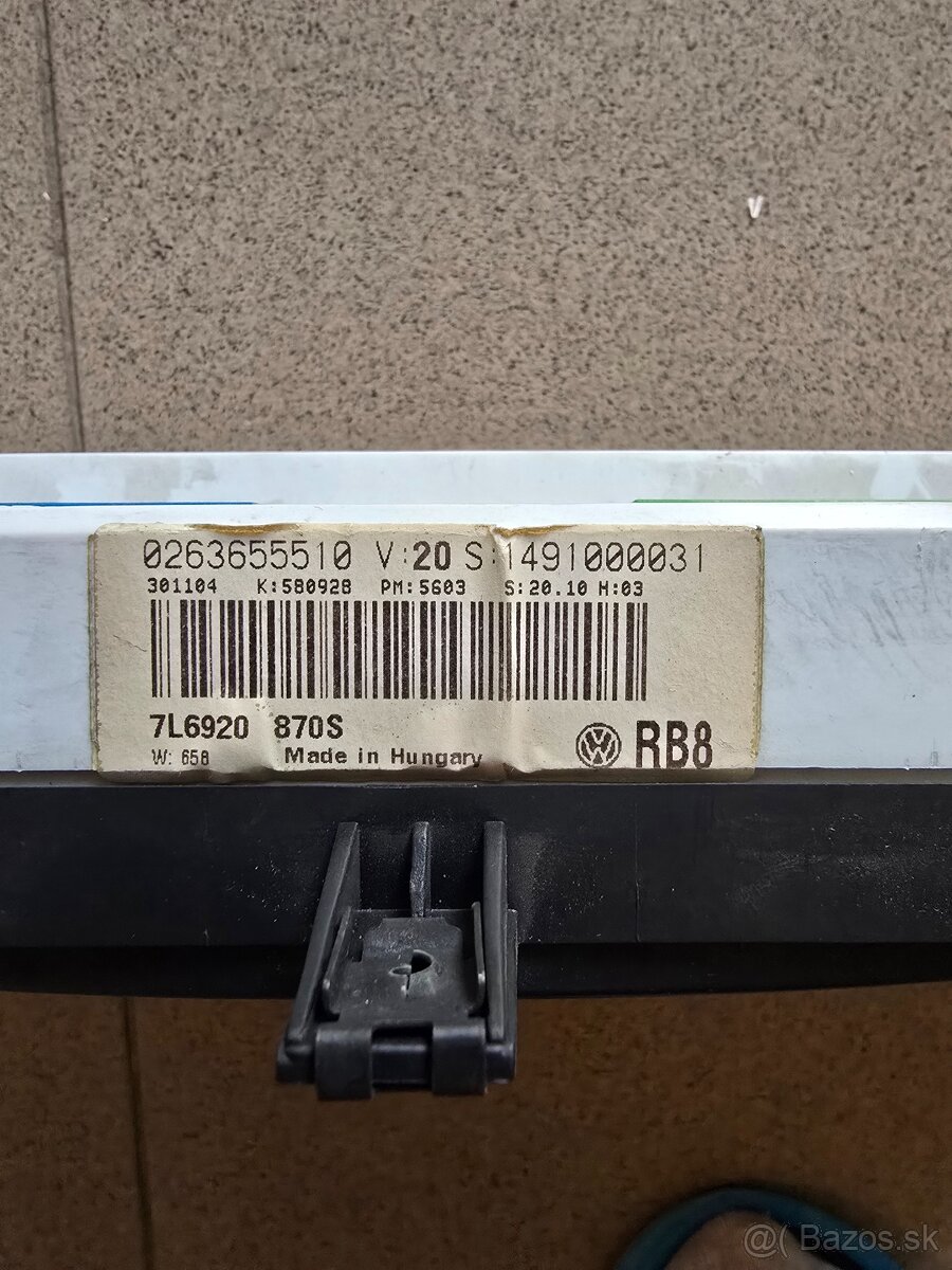 pristrojovy štít-budíky na VW Touareg - 3