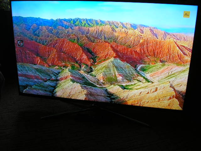 Predam LED televizor - 3