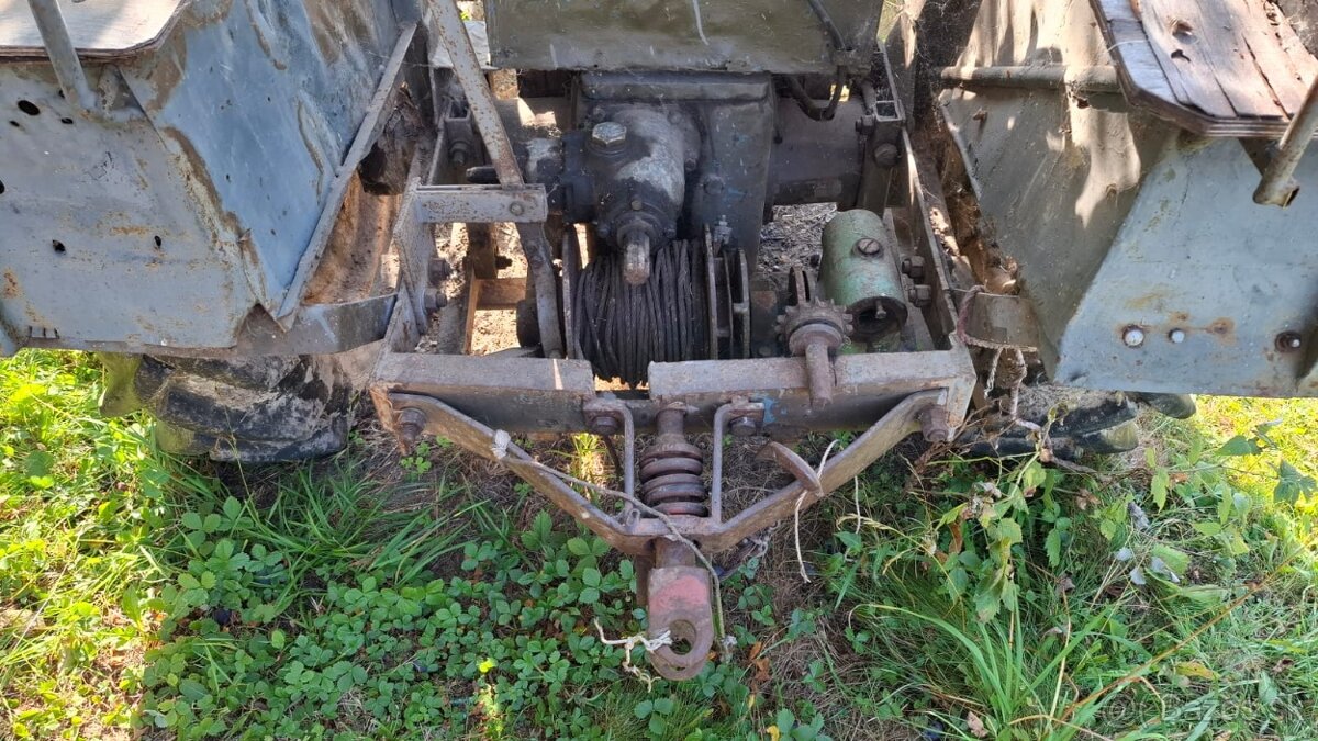 Predám ZETOR 25, funkčný s príslušenstvom - 3