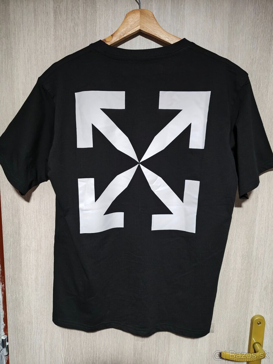 Off white. Veľkosť s - 3