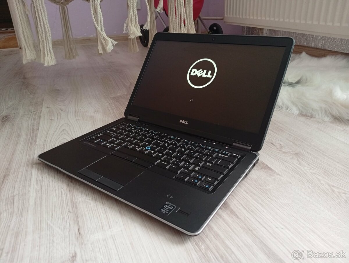 Predám notebook Dell E7440 - 3