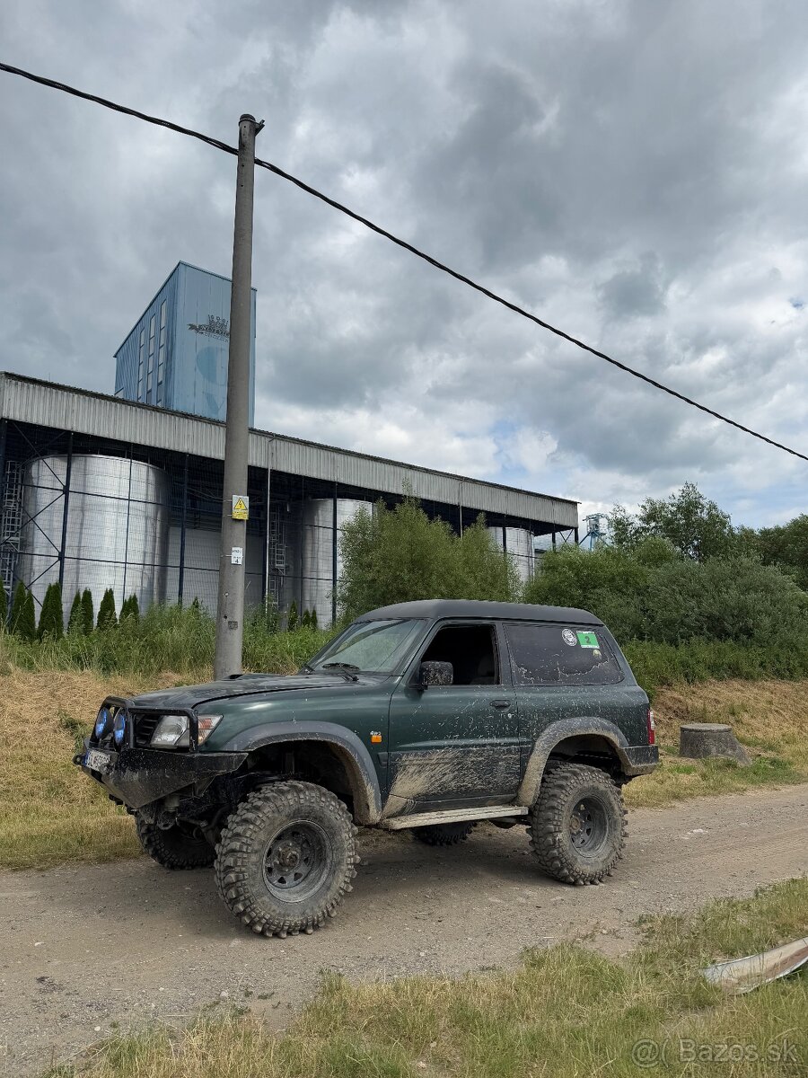 Nissan Patrol y61