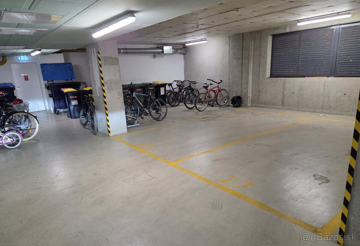 Garaz Danubius utca Budapest XIII - 3