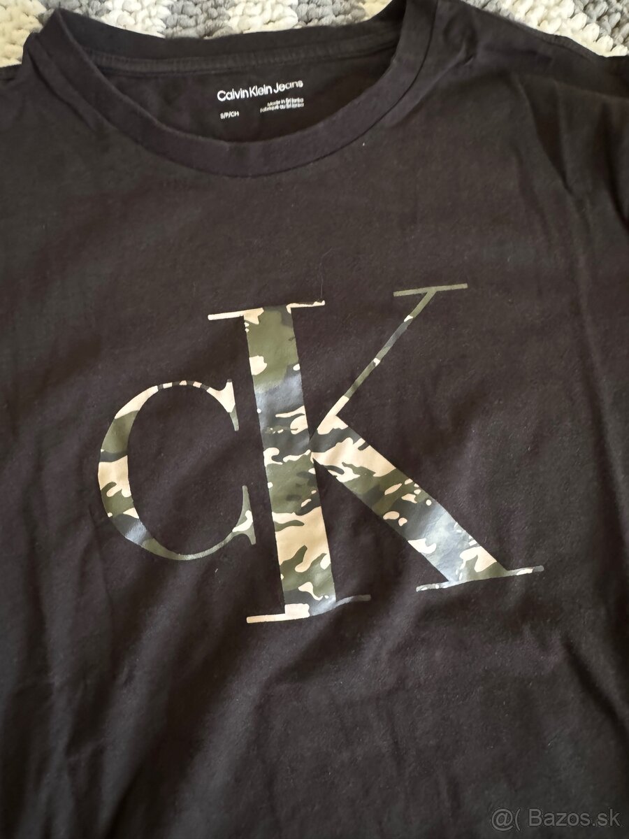 Calvin Klein tričko s dlhym rukavom vel. S - 3