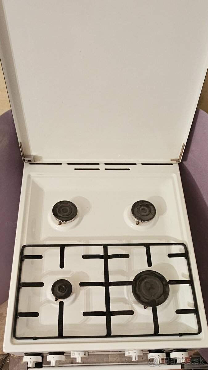 PREDÁM kombinovaný sporák MORA - 3