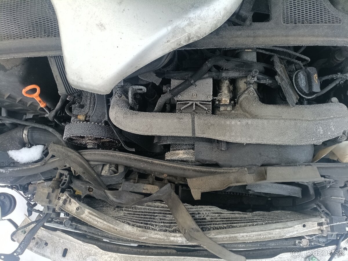 Audi A4B6 na súčiastky - 3