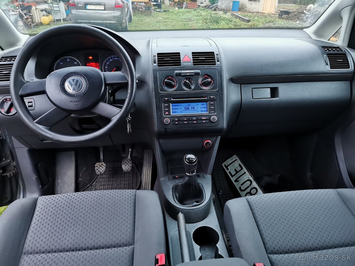 volkswagen touran 1,9 tdi 74kw - 3