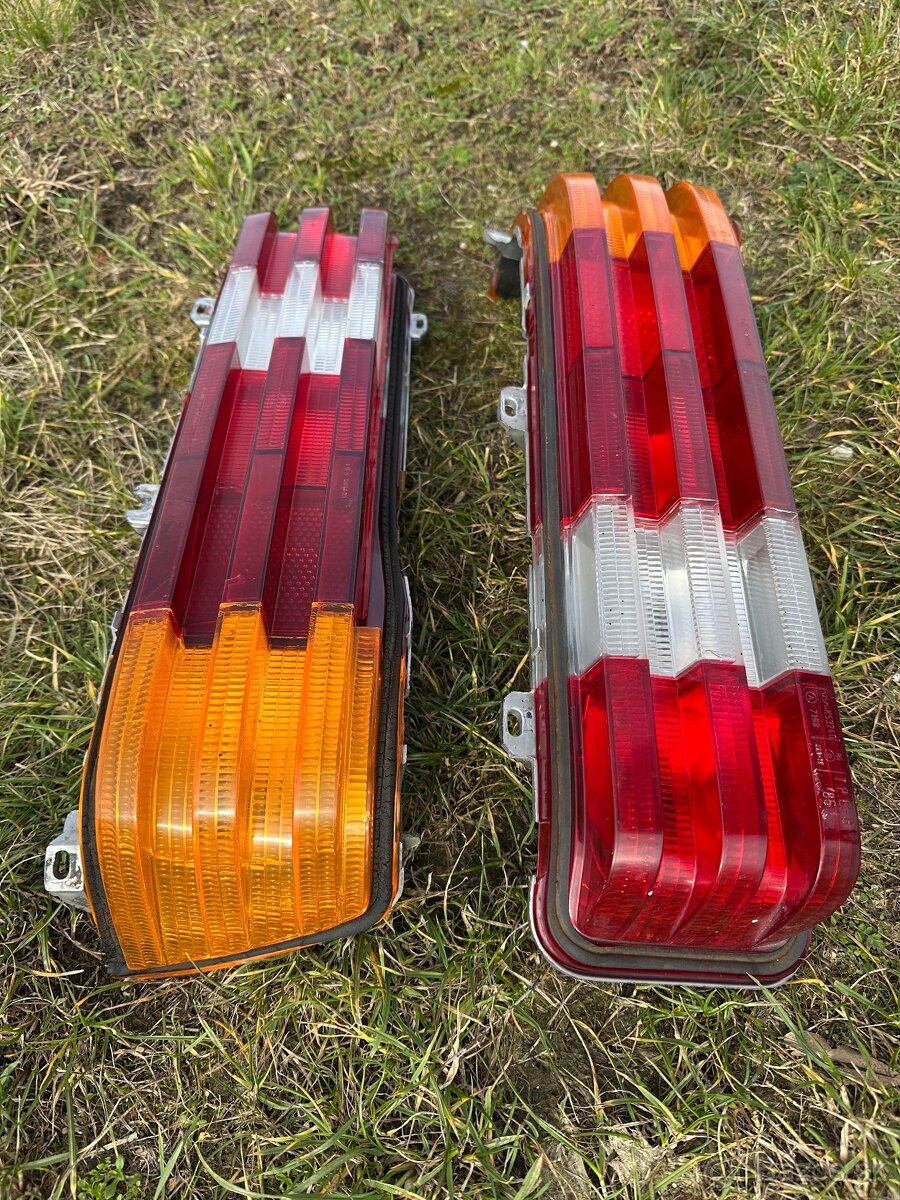 Mercedes W123 svetla - 3