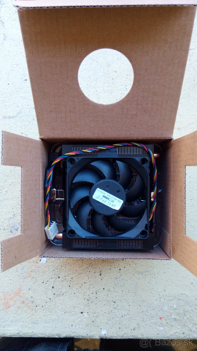Predám nový-nepoužívanýž chladič pre CPU AMD AM2,3... - 3