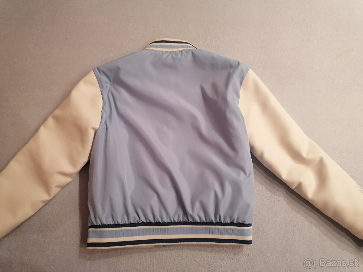 Dievcenska bunda - 3