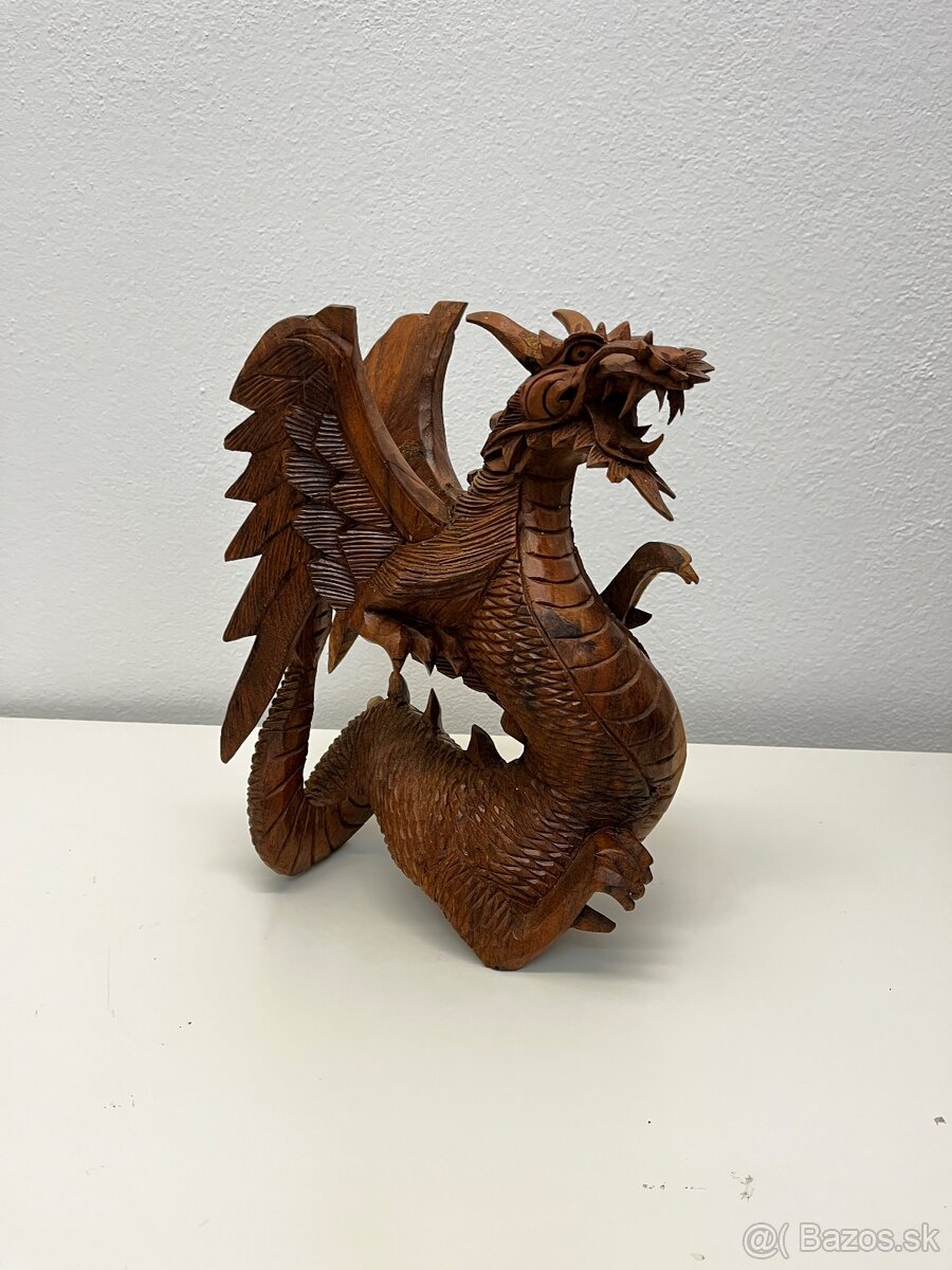 Vyrezávaný drevený drak 32cm - 3