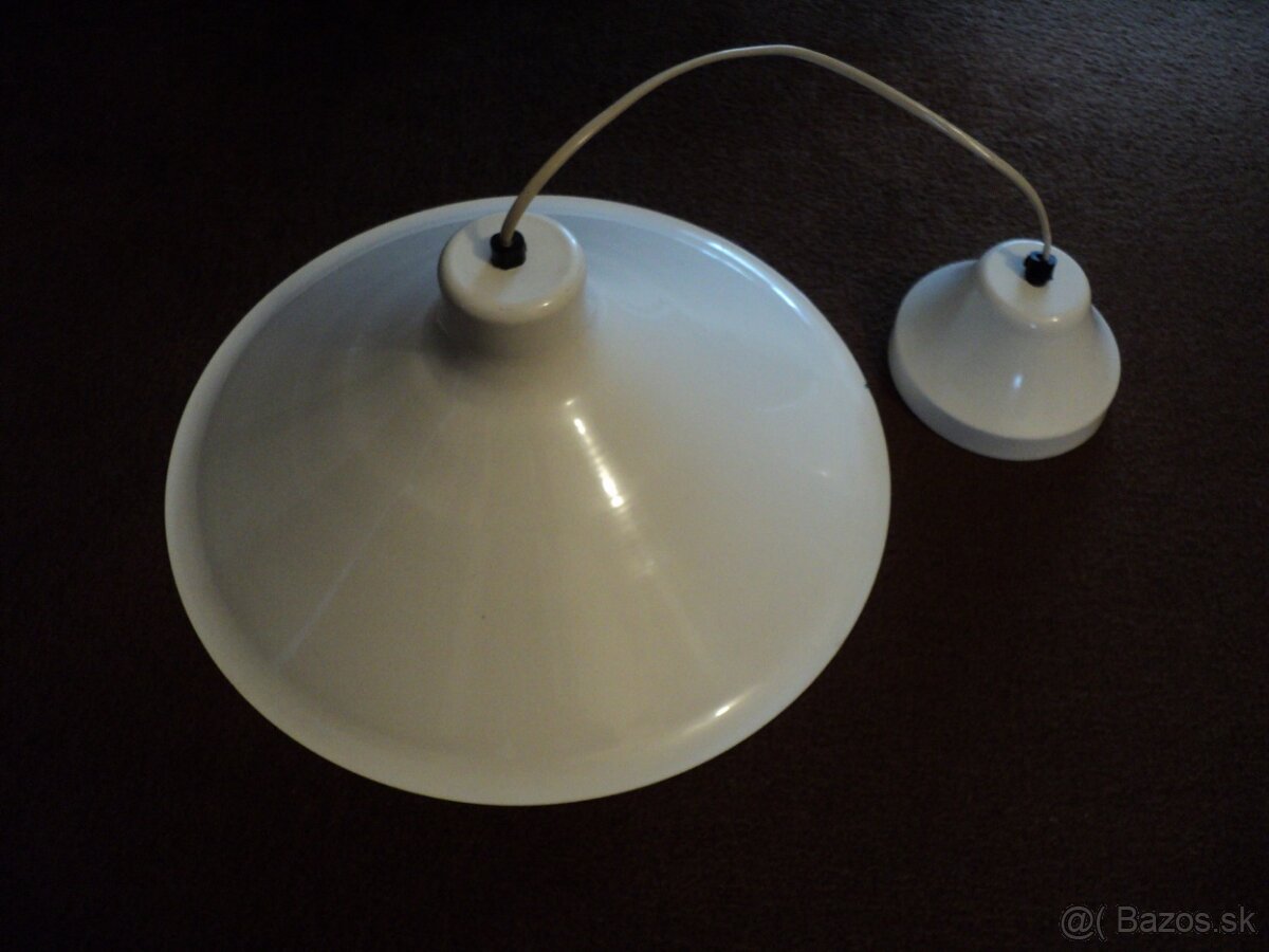 Lustre + tienidlá + lampa + mikrovlnka+vysávač, - 3