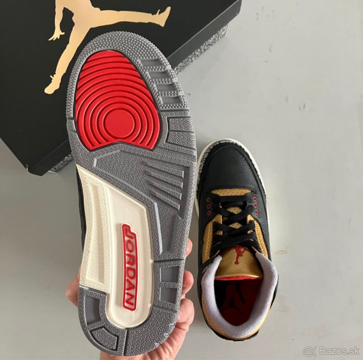 Nike Air Jordan 3 - 3