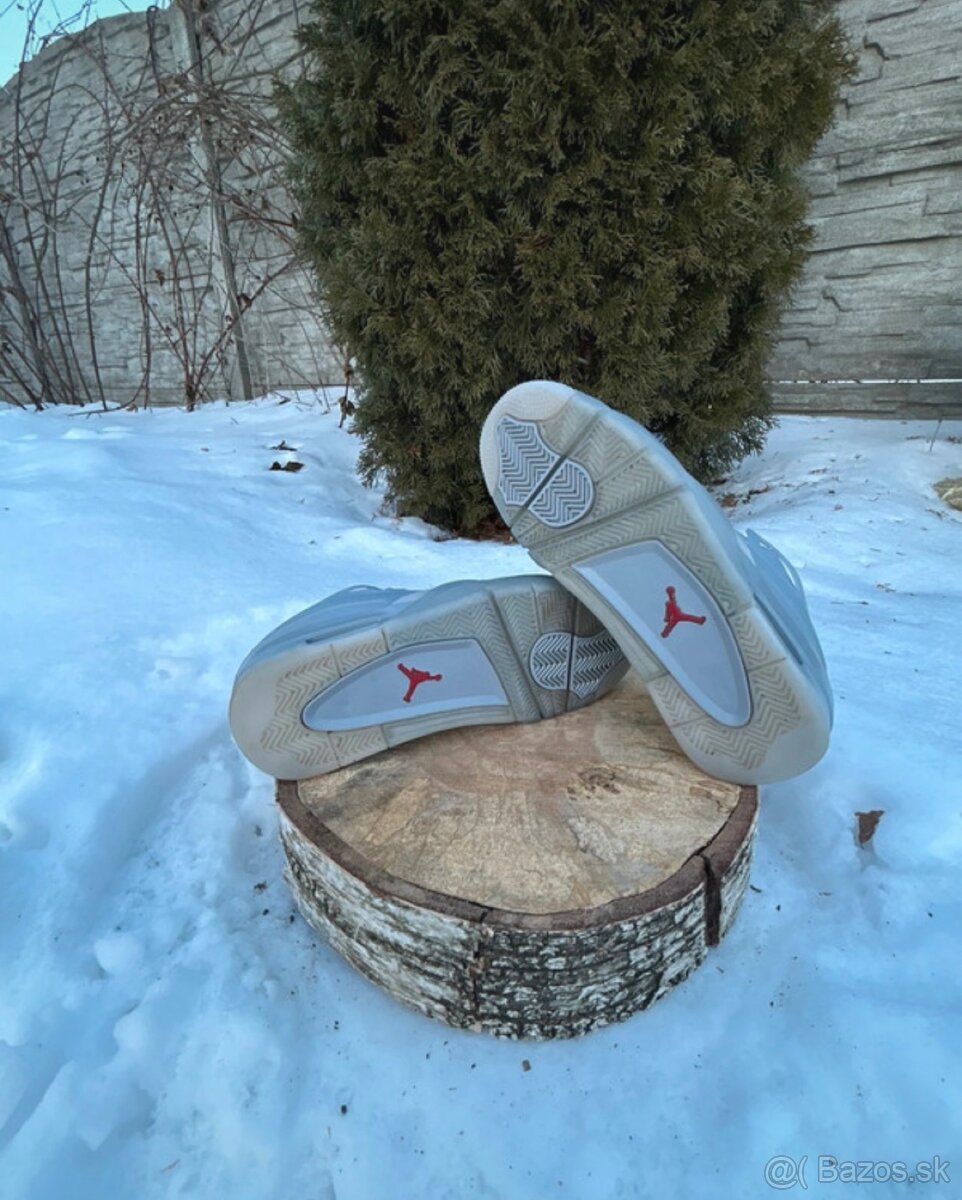 Nike Air Jordan 4 RM - 3