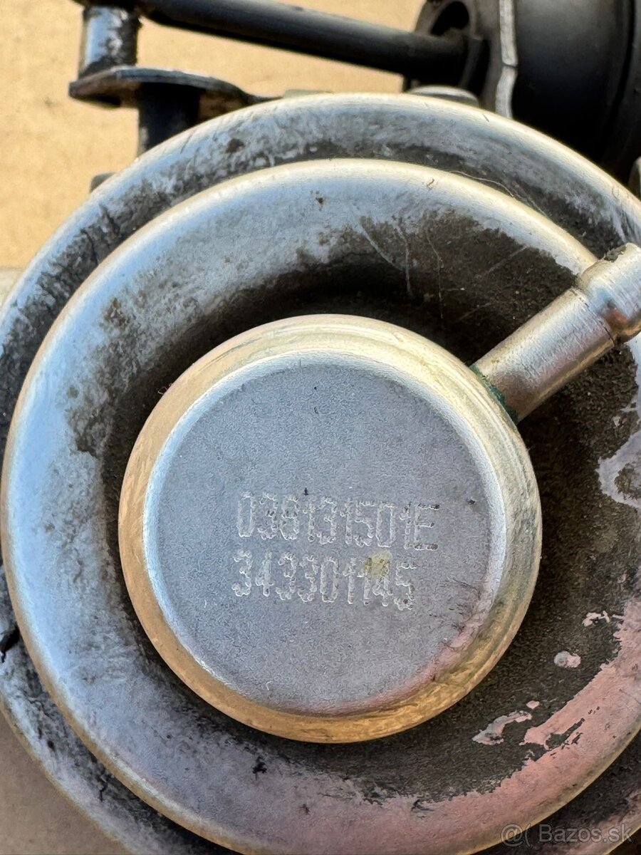 EGR Ventil Fabia Octavia 038131501E - 3